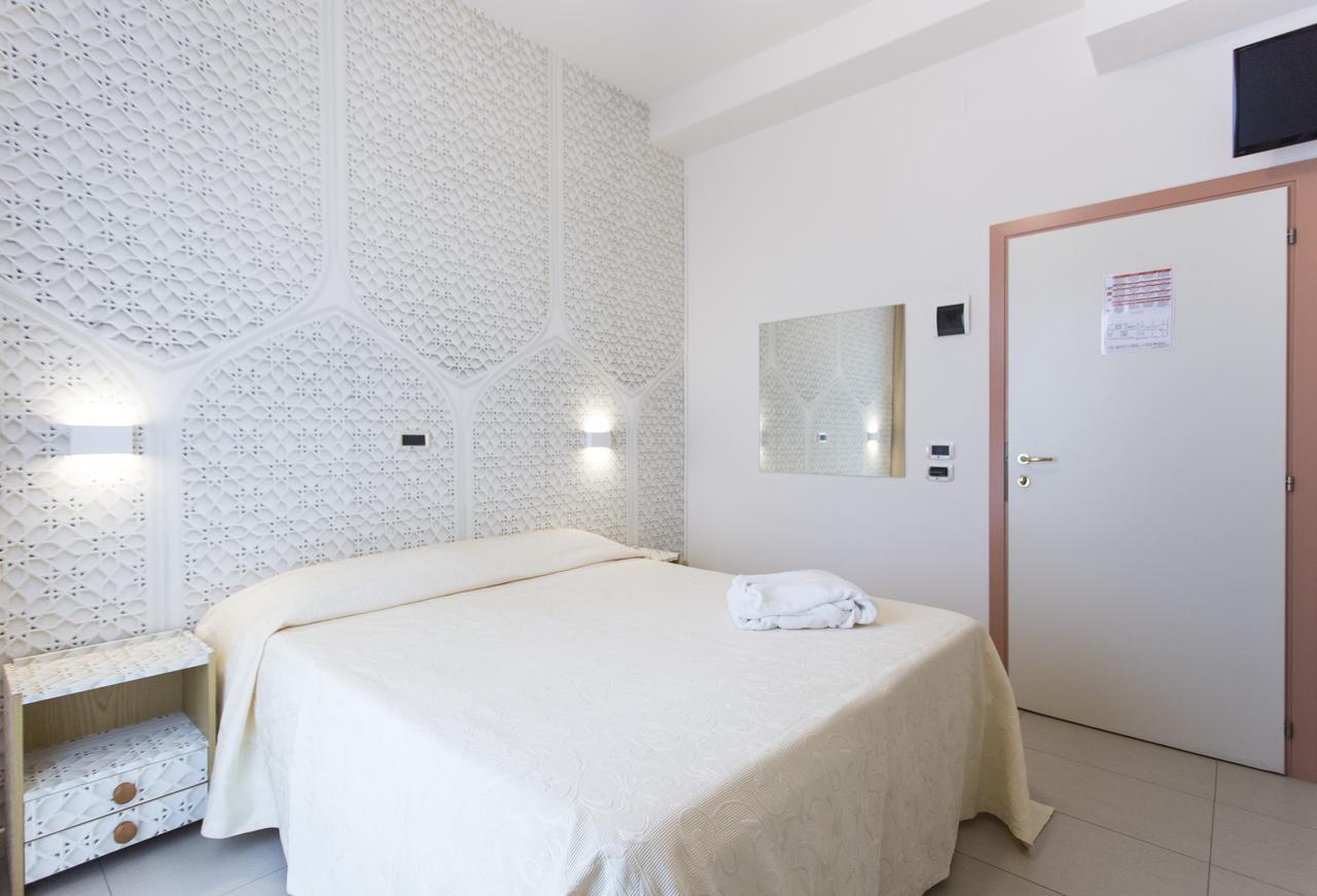 Sirena Boutique Hotel Gabicce Mare Eksteriør billede