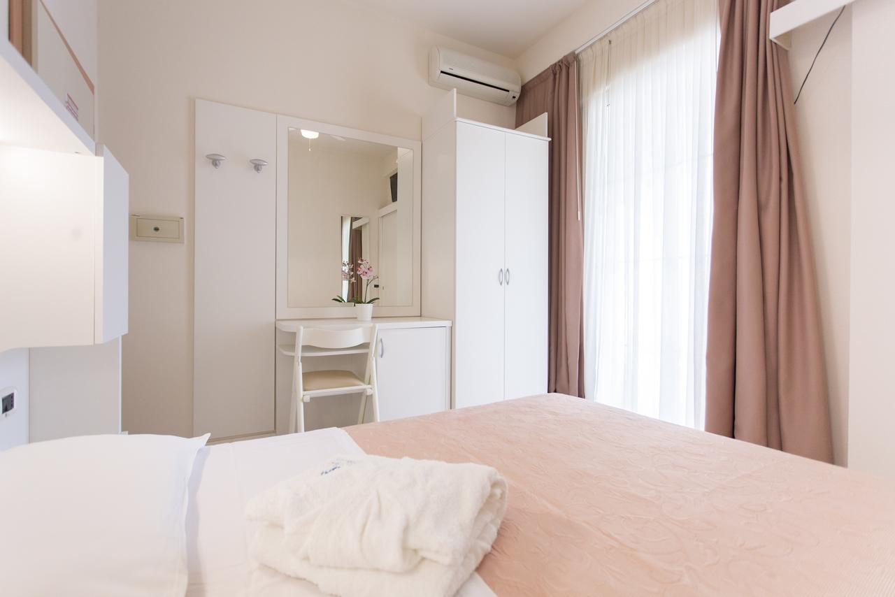 Sirena Boutique Hotel Gabicce Mare Eksteriør billede